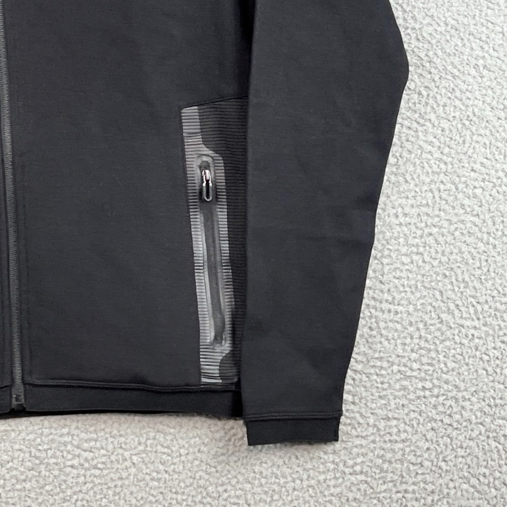 Venum Hoodie Mens Medium Black Full Zip Hooded Athletic MMA Zip Pockets‎ Jacket - Picture 4 of 12